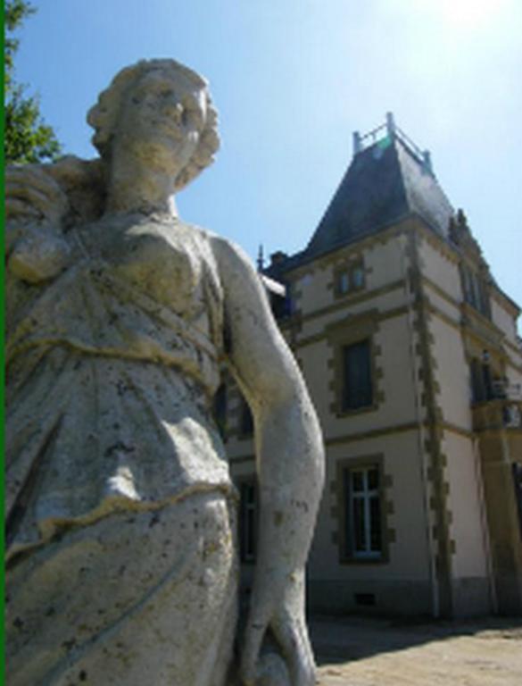 Chateau Tout Y Fault Loriges エクステリア 写真